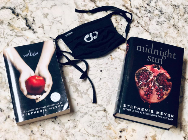 twilight books one and four with bookmans mask